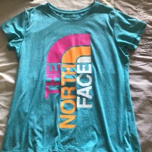 Women’s north face t-shirt